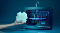 Comparativa visual entre impresora 3D de filamento y de resina